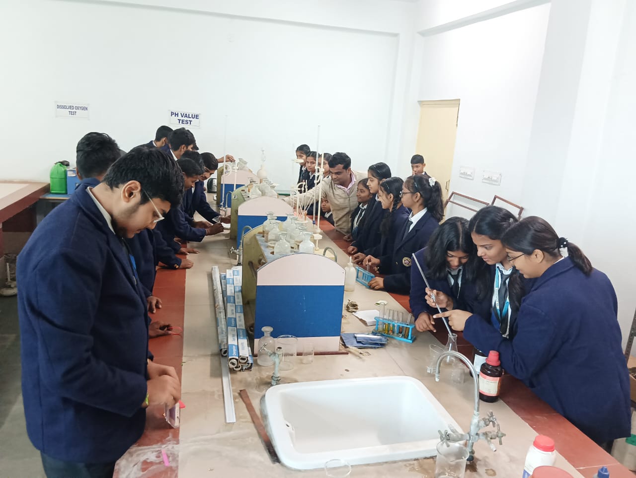 Welcome to the Hi-tech Chemistry Lab at Satya Ganga International School